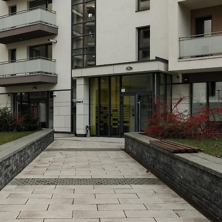 Nest Inn Stiletto Apartment Cluj Napoca Bagian luar foto