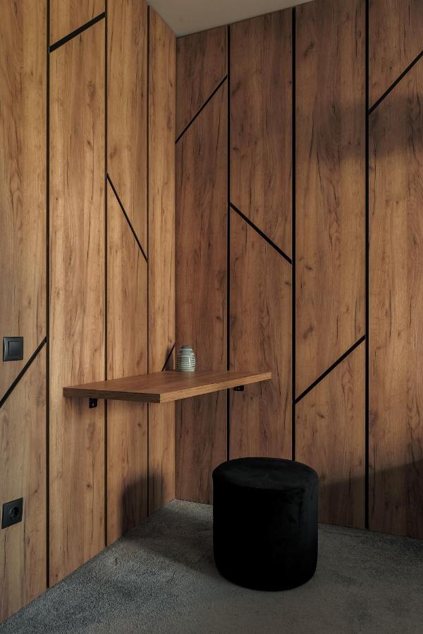 Nest Inn Stiletto Apartment Cluj Napoca Bagian luar foto