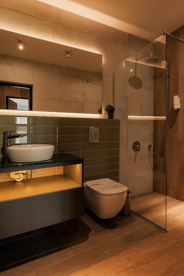 Nest Inn Stiletto Apartment Cluj Napoca Bagian luar foto