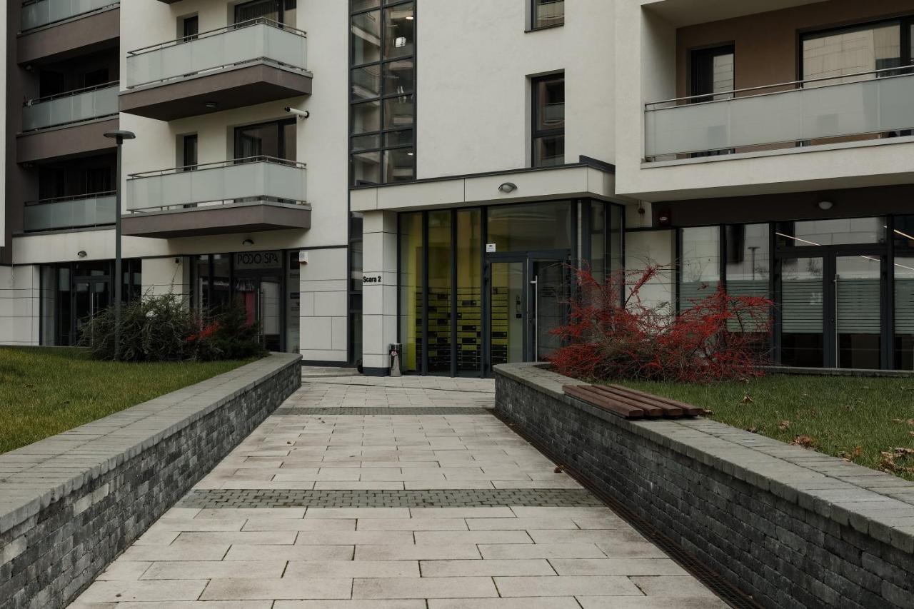 Nest Inn Stiletto Apartment Cluj Napoca Bagian luar foto